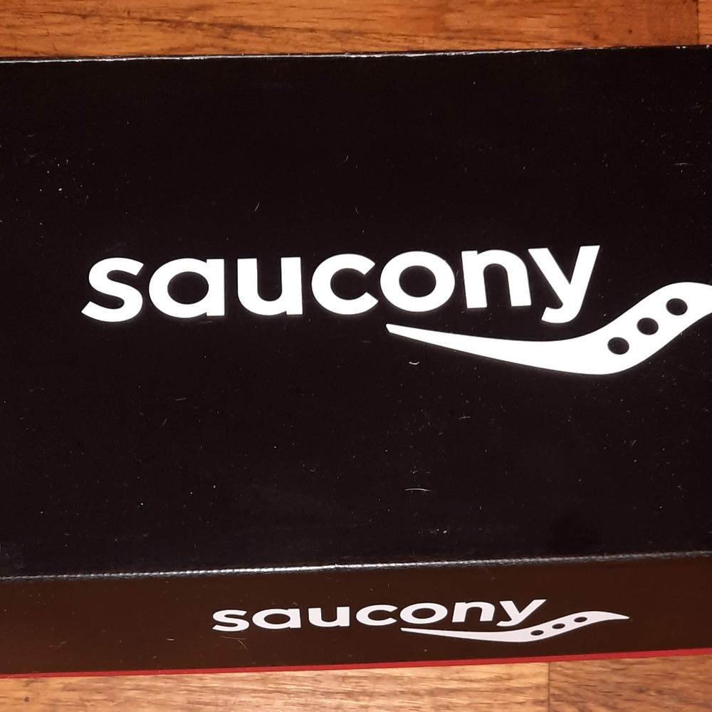 Saucony woman sneakers
